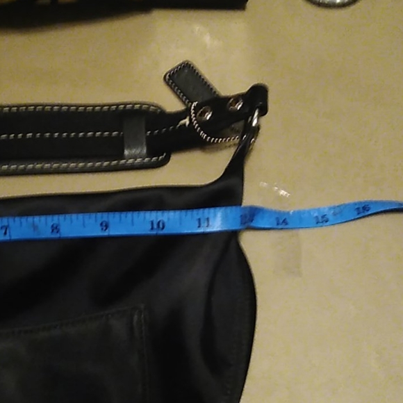 Coach - Picture 8 of 11